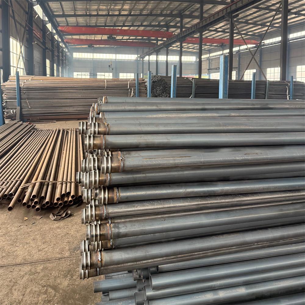宝益德钢管开封市销售处 厂区及加工车间
